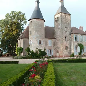 Chateau De Clusors Bed & Breakfast Saint-Menoux